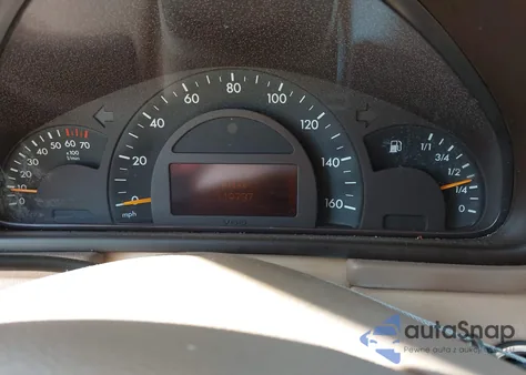 2002 Mercedes-Benz C 320 z USA, uszkodzony, nr VIN WDBRF64J32F224941